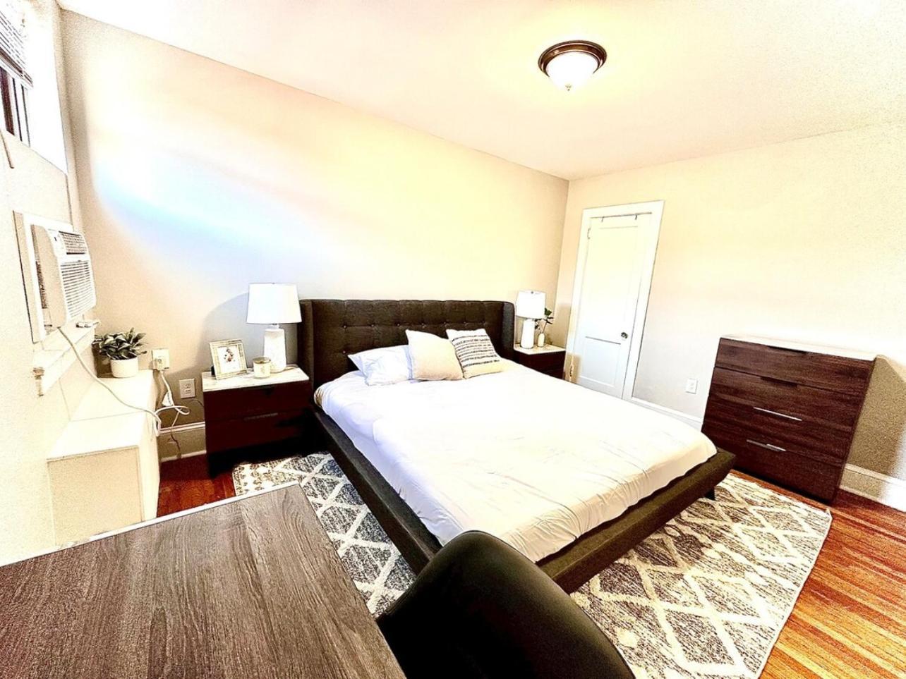 Apartment Lennox C304 Peaceful & Perfect Private 1-br Philadelphia